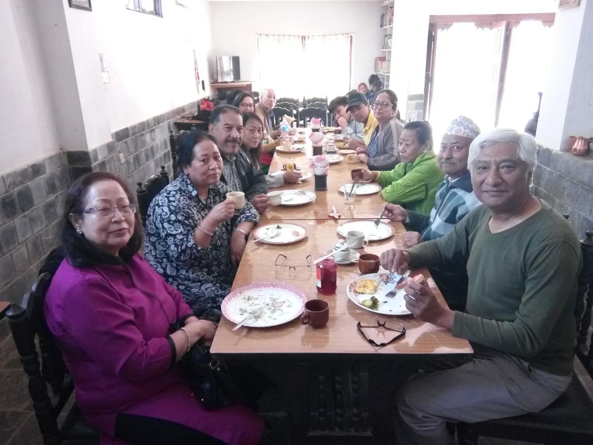 Shrestha Hotel & Restaurant Bandipur Exterior photo